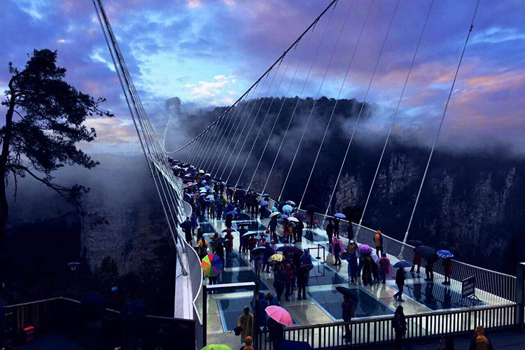 長沙出發(fā)到張家界玻璃橋、天門山、玻璃棧道、鳳凰古城3日游
